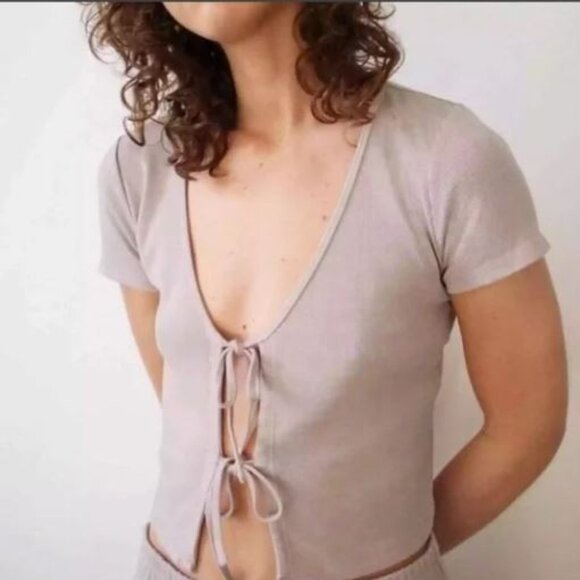 Wilfred Tops - Aritzia Wilfred Tie Front Shirt Medium